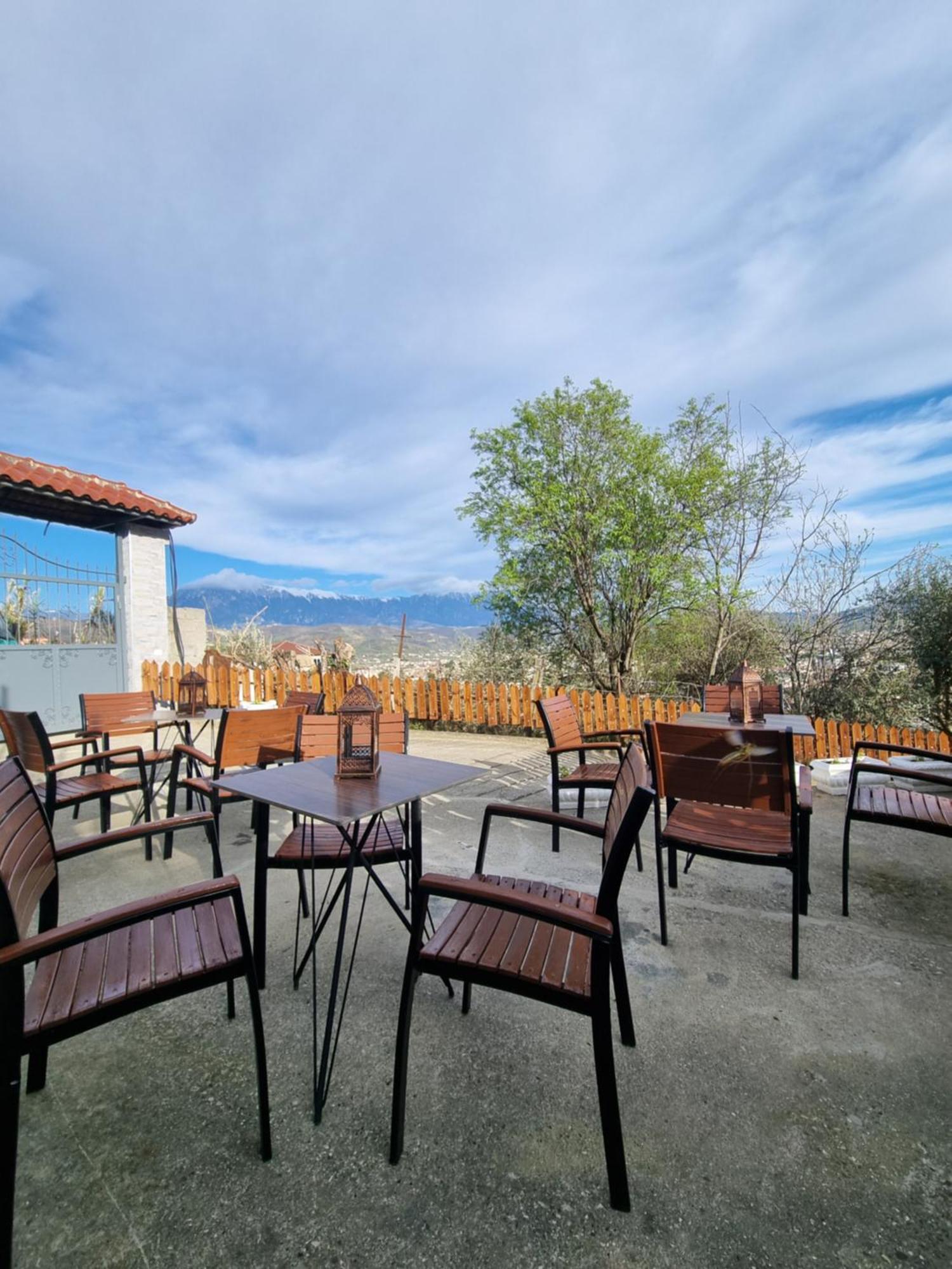 Guest House Mario Berat Exterior foto