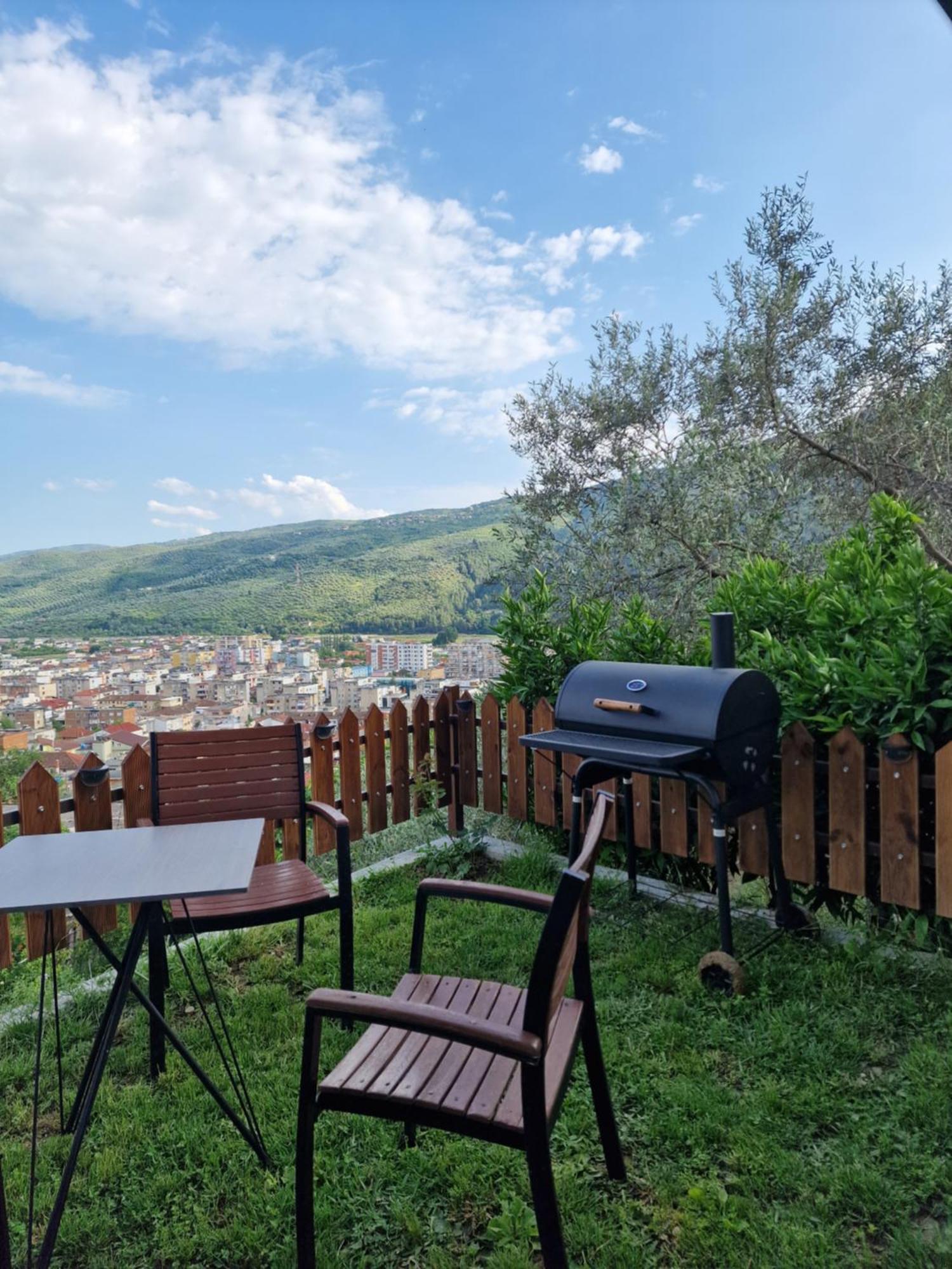 Guest House Mario Berat Exterior foto